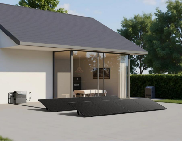 Wie koppelt man eine Solarbank mit Solarmodulen?